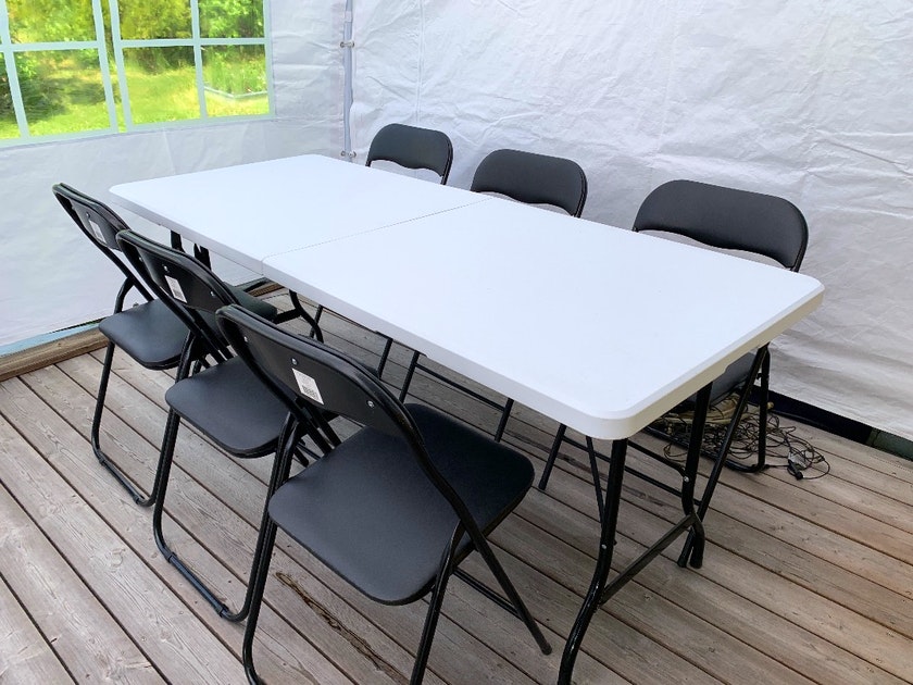 1dd9cd_4-st-bord-med-24-st-klappstolar